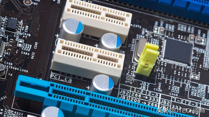 PCI-E插槽和PCI插槽的区别，主要有4点，工控人需要掌握